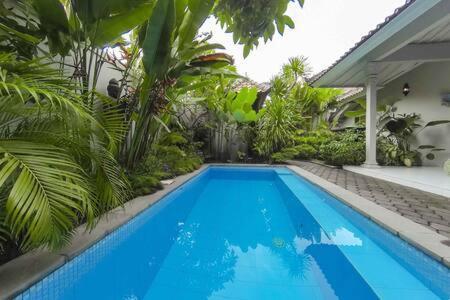 Hideaways Seminyak Villa المظهر الخارجي الصورة